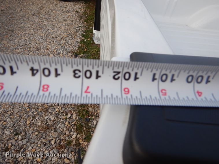 image for item GG9536 Chevrolet Silverado 3500 pickup truck bed