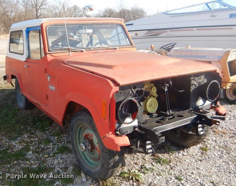 image for item GG9541 1972 Jeep Commando SUV
