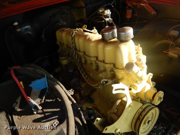 image for item GG9541 1972 Jeep Commando SUV