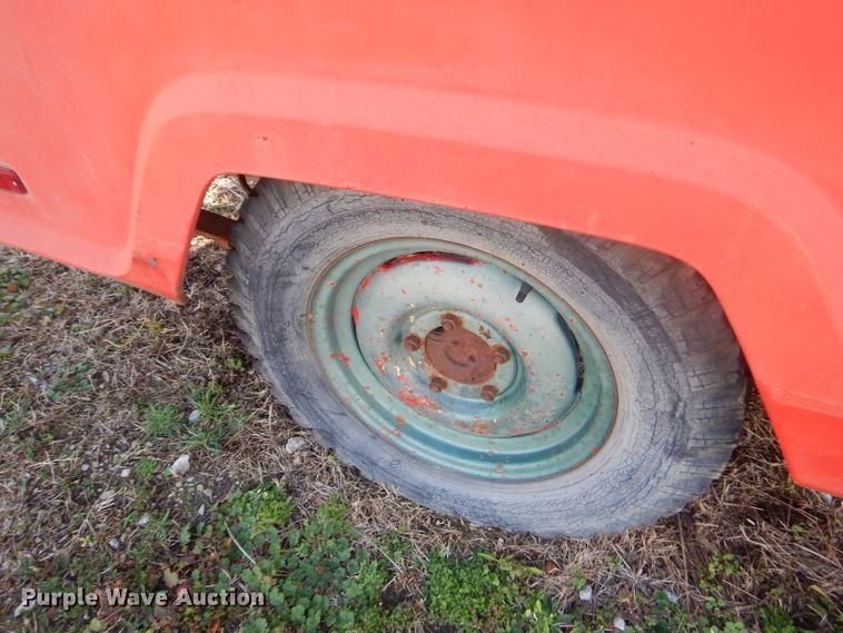 image for item GG9541 1972 Jeep Commando SUV