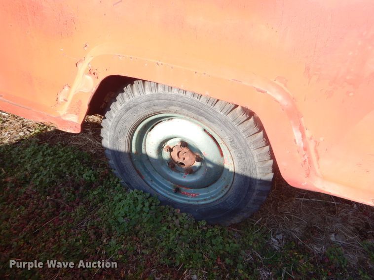 image for item GG9541 1972 Jeep Commando SUV