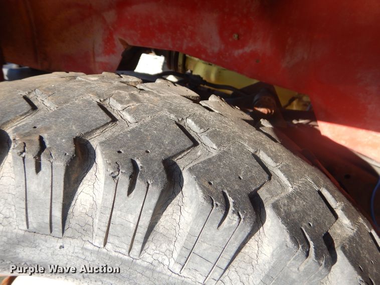 image for item GG9541 1972 Jeep Commando SUV