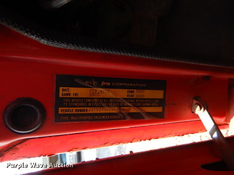 image for item GG9541 1972 Jeep Commando SUV