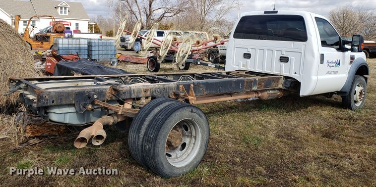 image for item GG9582 2008 Ford F550 truck cab and chassis