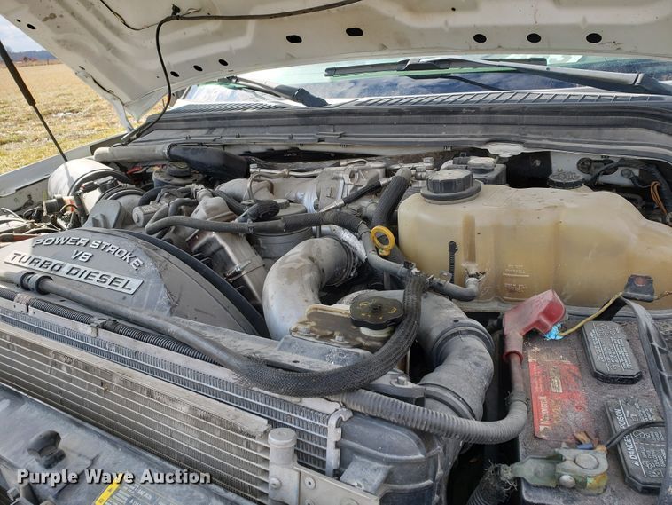 image for item GG9582 2008 Ford F550 truck cab and chassis