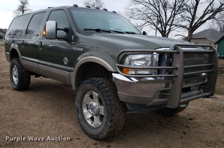 image for item GG9585 2002 Ford Excursion Limited SUV