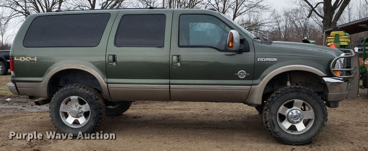 image for item GG9585 2002 Ford Excursion Limited SUV