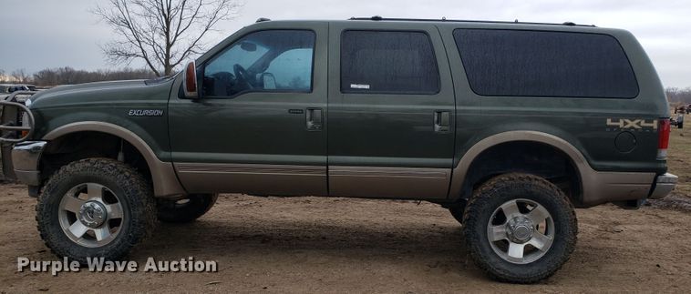 image for item GG9585 2002 Ford Excursion Limited SUV