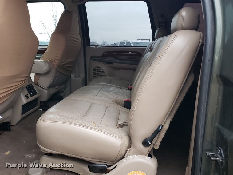 image for item GG9585 2002 Ford Excursion Limited SUV