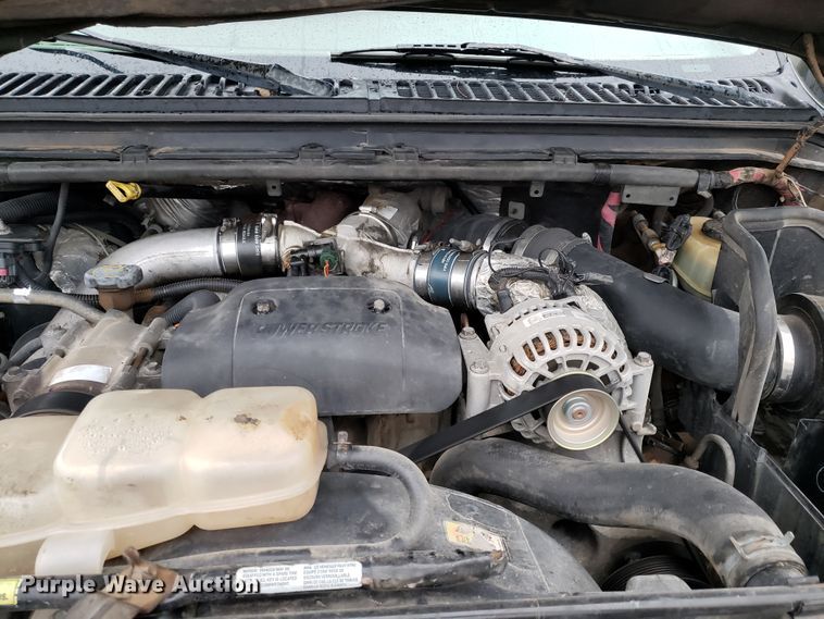 image for item GG9585 2002 Ford Excursion Limited SUV