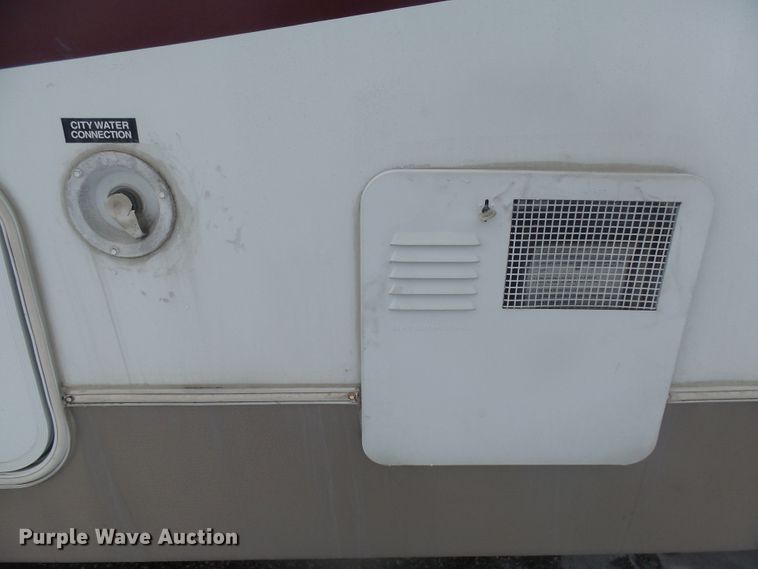 image for item GV9751 2008 Keystone 252RL camper