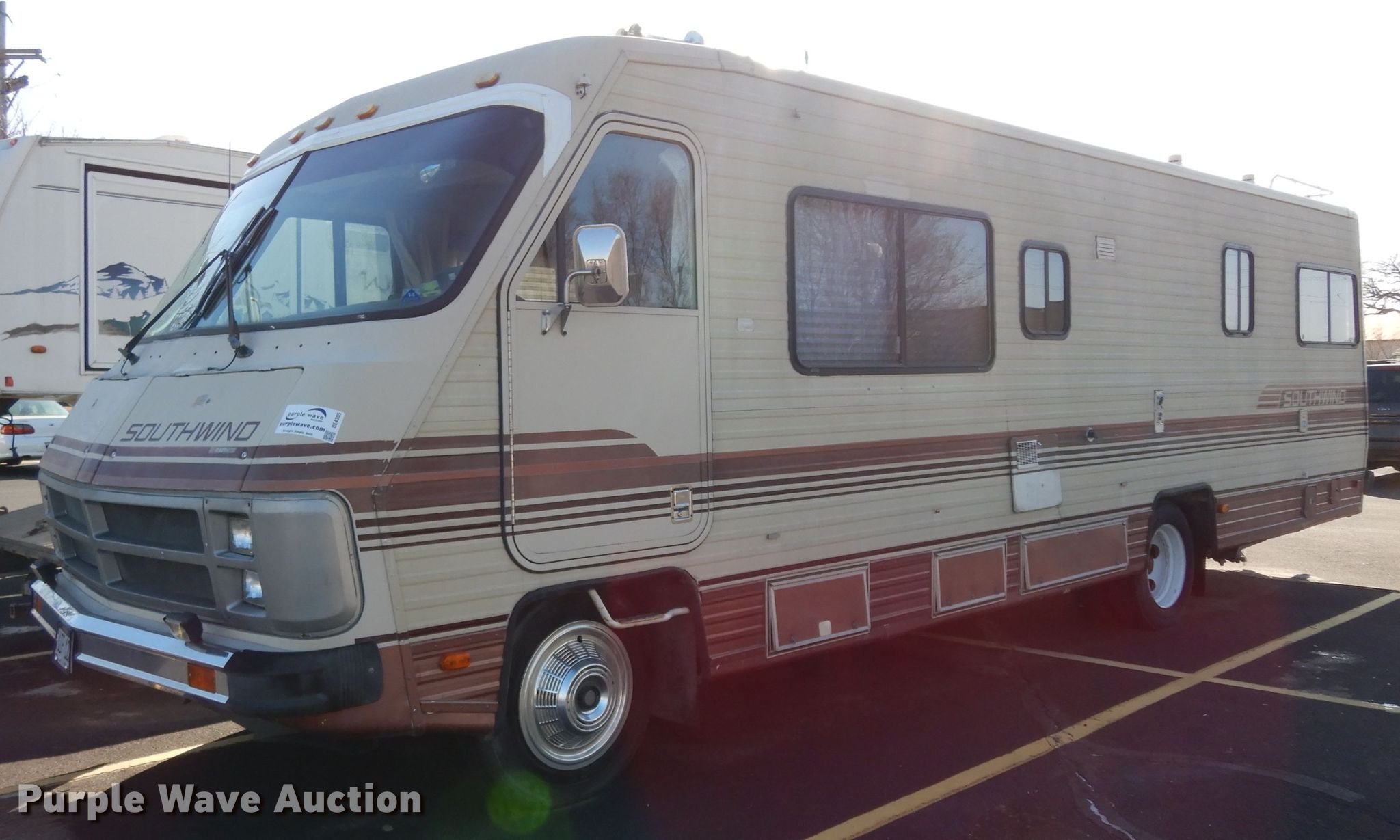 1984 Chevrolet Fleetwood Southwind RV in Manhattan, KS Item DE4305