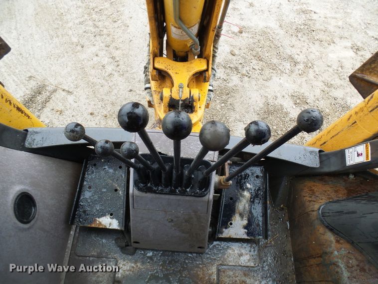 image for item DD1956 2003 Case 580 Super M backhoe