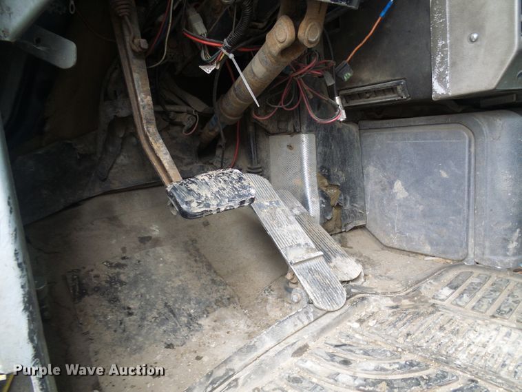 image for item DD1957 1989 Mack DM690S knuckle boom crane truck with grapple