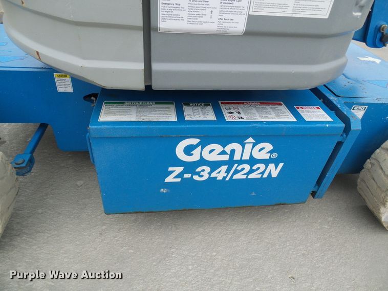 image for item DD1958 2001 Genie Z-34/22N boom lift
