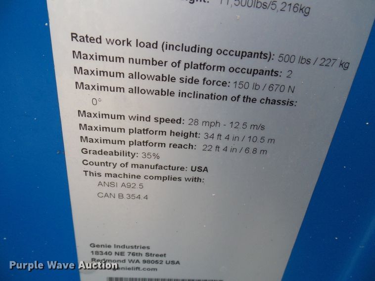 image for item DD1958 2001 Genie Z-34/22N boom lift