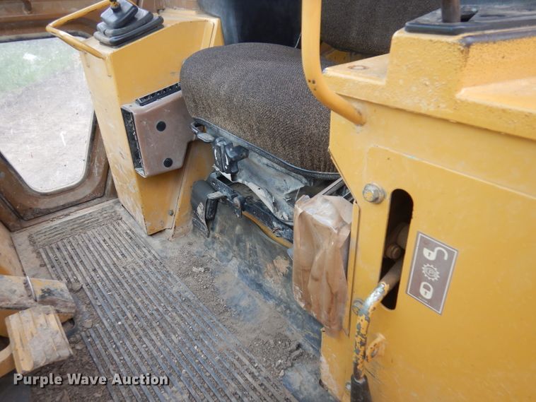 image for item DD3037 1995 Caterpillar 973 LGP track loader