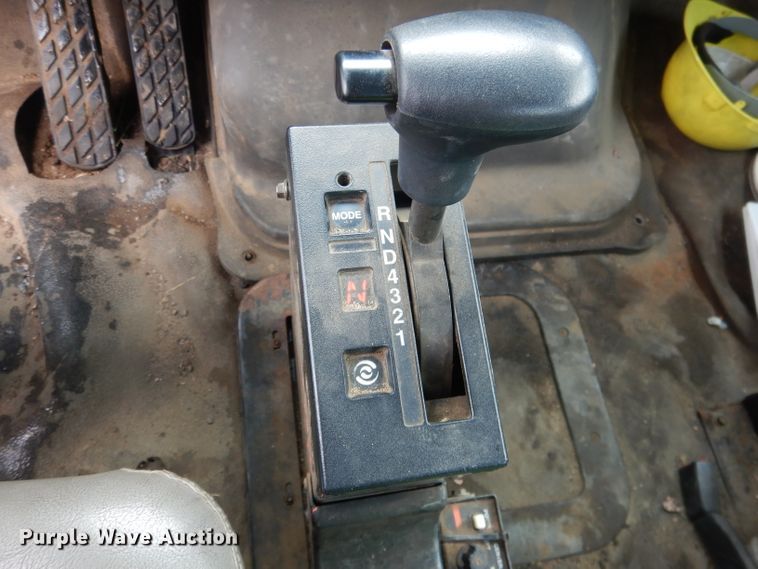 image for item DG5895 1999 Sterling LT7501 hydrovac truck