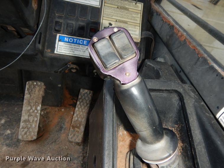 image for item DH2273 Ingersoll Rand VR843C telehandler