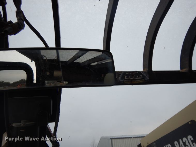 image for item DH2273 Ingersoll Rand VR843C telehandler