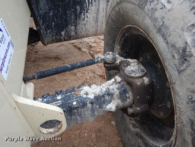 image for item DH2273 Ingersoll Rand VR843C telehandler