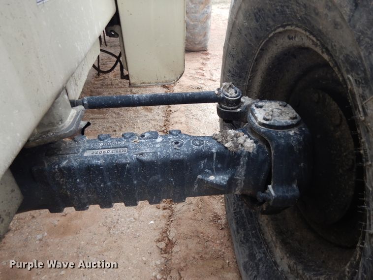 image for item DH2273 Ingersoll Rand VR843C telehandler