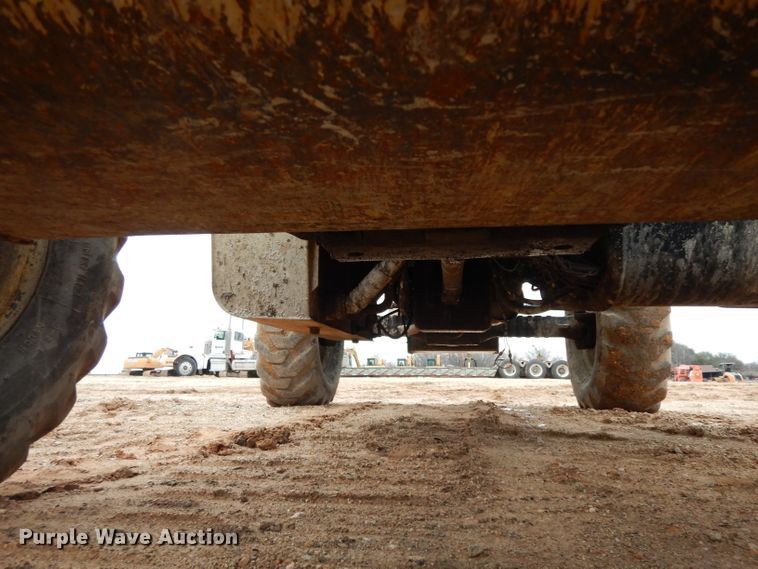 image for item DH2273 Ingersoll Rand VR843C telehandler