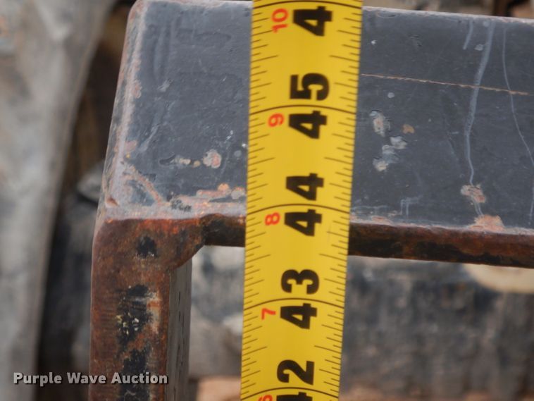 image for item DH2273 Ingersoll Rand VR843C telehandler