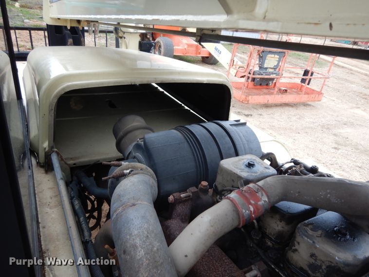 image for item DH2273 Ingersoll Rand VR843C telehandler