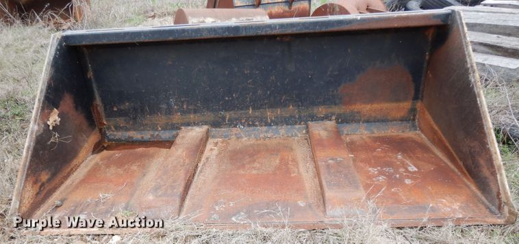 image for item DH2277 Star Industries 1408GHC forklift bucket