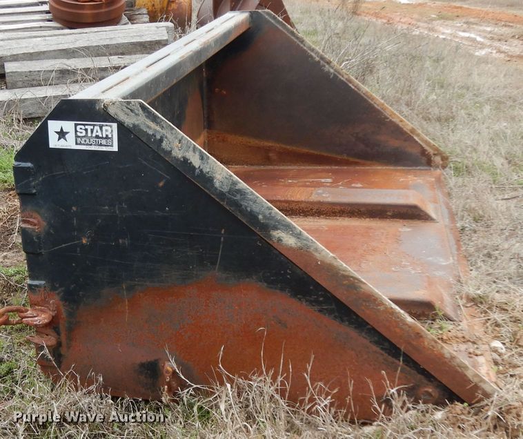 image for item DH2277 Star Industries 1408GHC forklift bucket