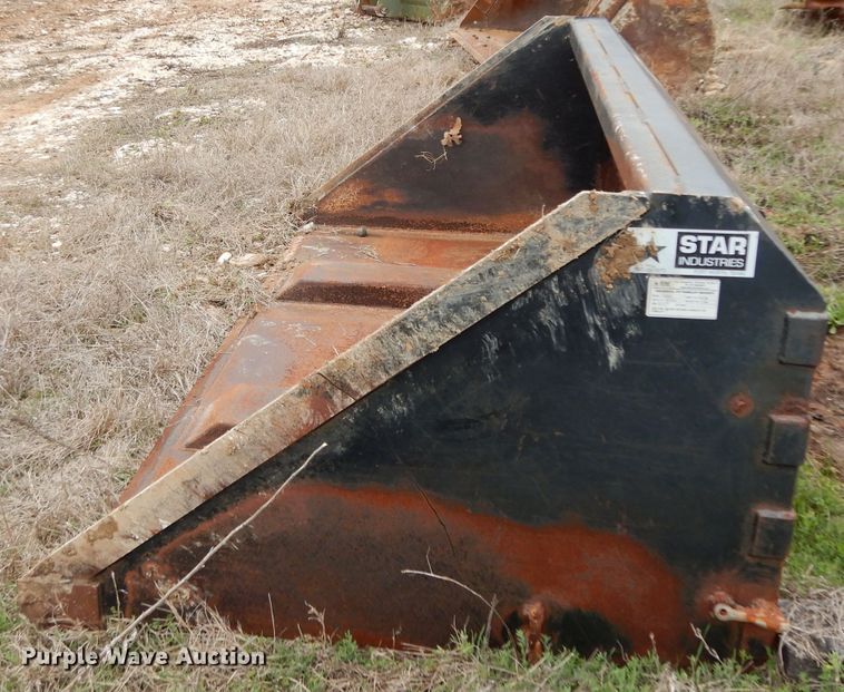 image for item DH2277 Star Industries 1408GHC forklift bucket