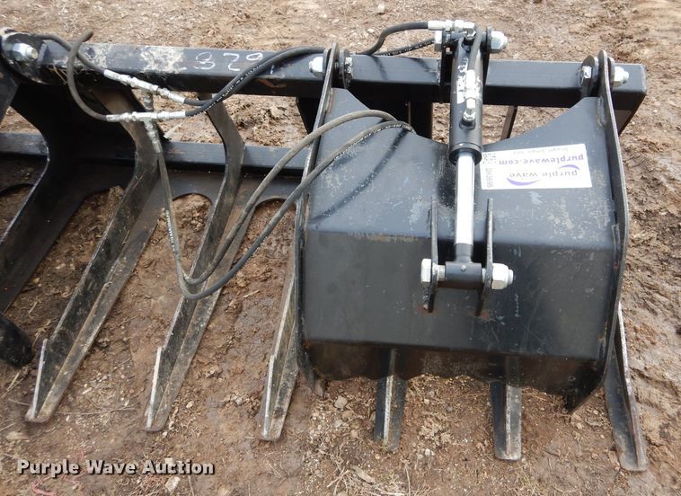 image for item DH3696 Brute 82"W skid steer grapple bucket