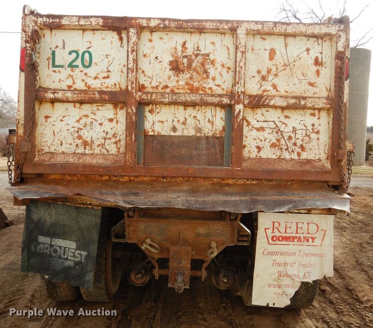 image for item DH3697 1990 Freightliner FLD dump truck