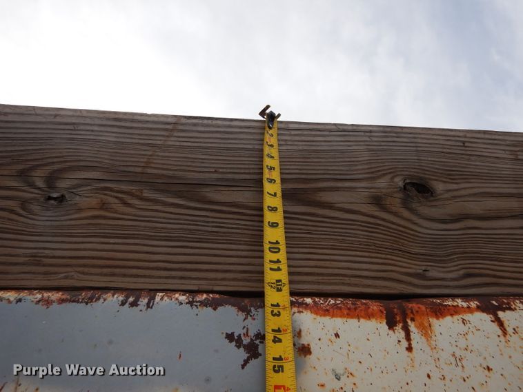 image for item DH3697 1990 Freightliner FLD dump truck