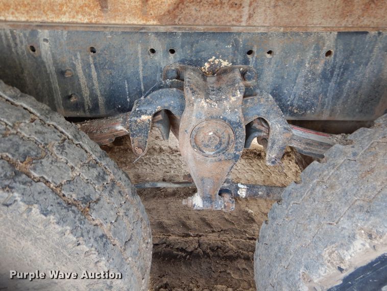 image for item DH3697 1990 Freightliner FLD dump truck