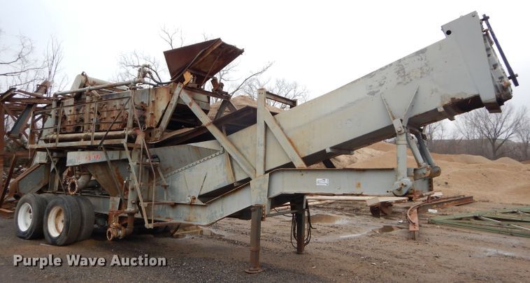 image for item DH4326 Cedarapids three deck wash plant