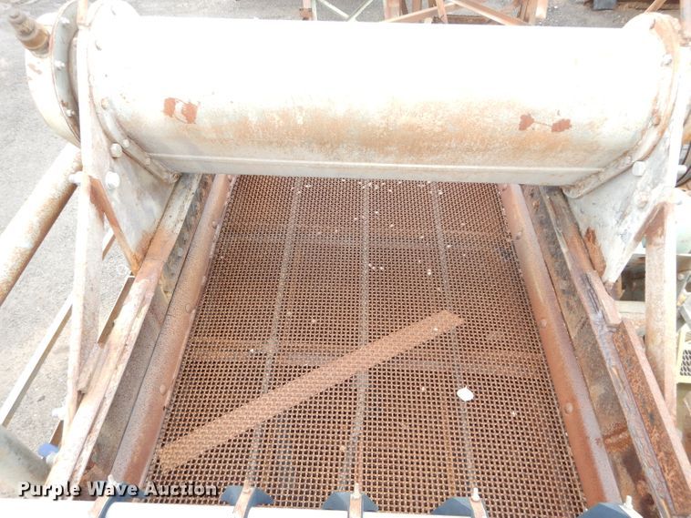 image for item DH4326 Cedarapids three deck wash plant