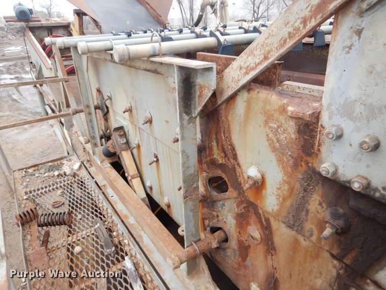 image for item DH4326 Cedarapids three deck wash plant