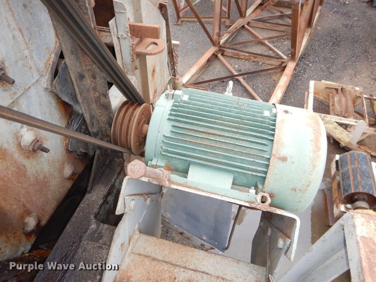 image for item DH4326 Cedarapids three deck wash plant