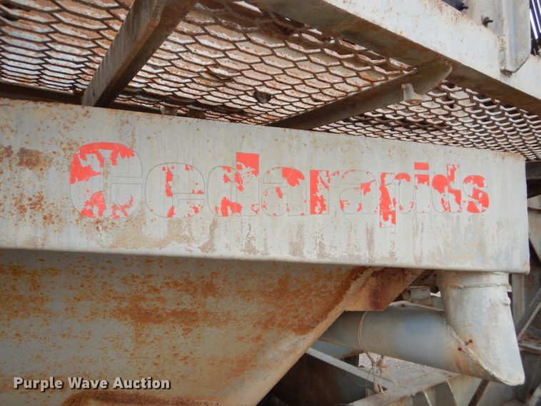 image for item DH4326 Cedarapids three deck wash plant