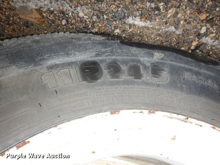 image for item DH4326 Cedarapids three deck wash plant