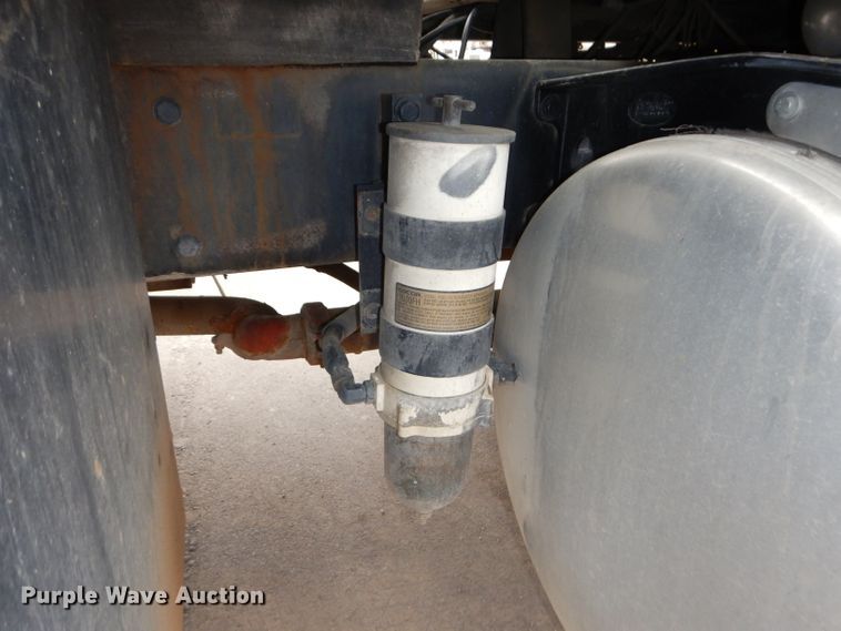 image for item DH4330 1991 Peterbilt 378 water truck