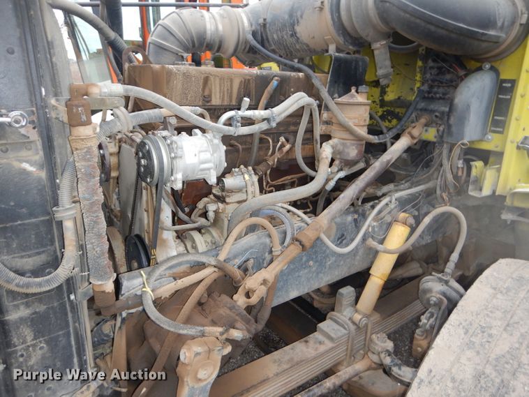 image for item DH4330 1991 Peterbilt 378 water truck