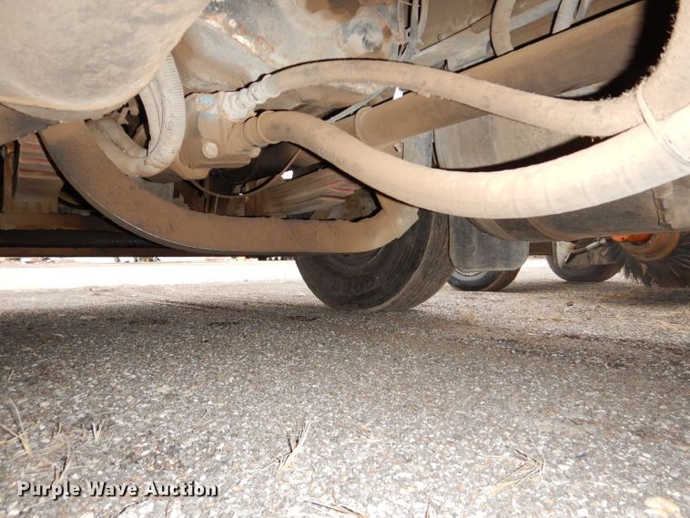 image for item DH4330 1991 Peterbilt 378 water truck