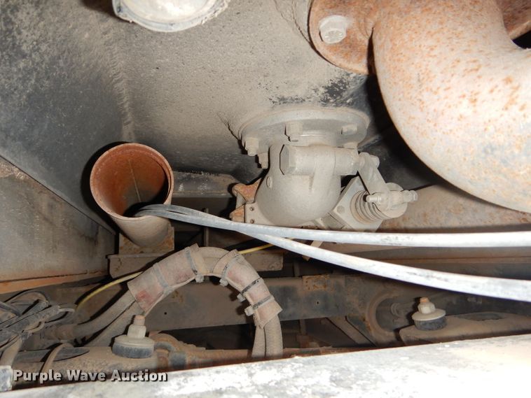 image for item DH4330 1991 Peterbilt 378 water truck