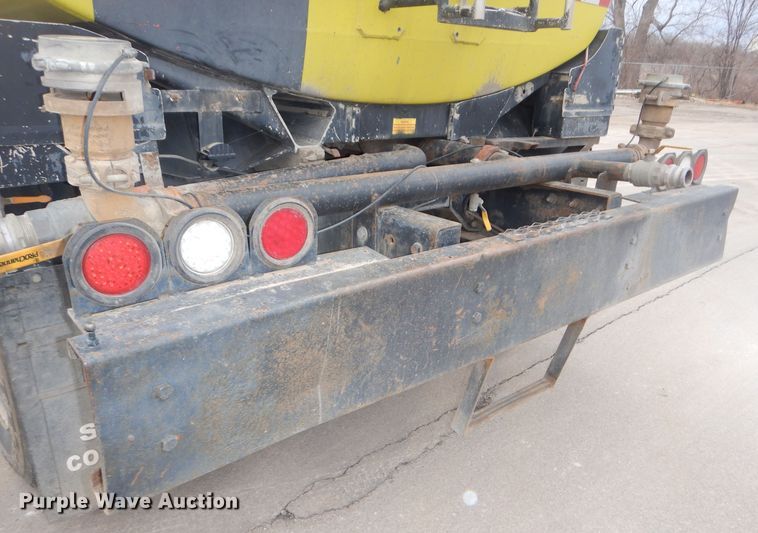 image for item DH4330 1991 Peterbilt 378 water truck