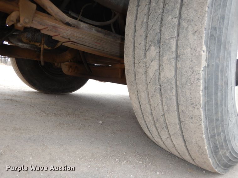 image for item DH4330 1991 Peterbilt 378 water truck