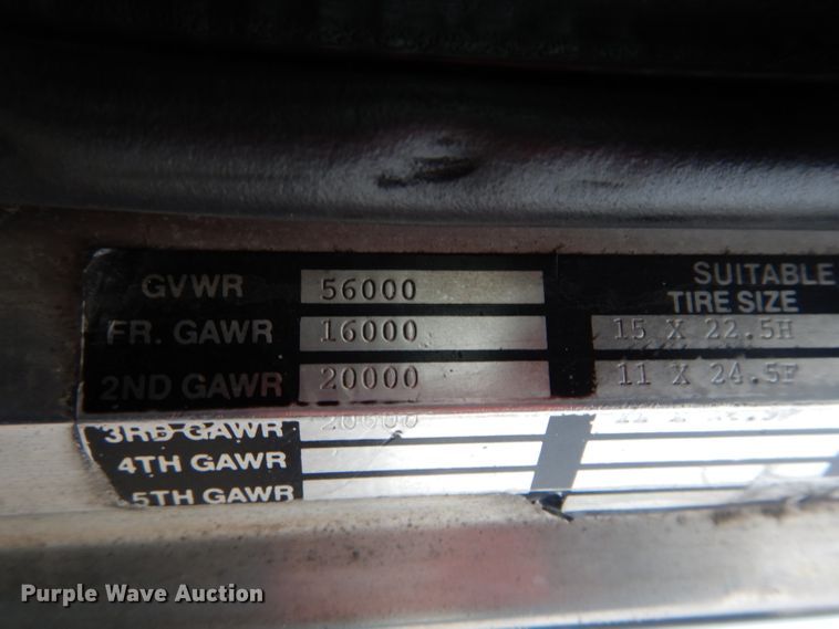 image for item DH4330 1991 Peterbilt 378 water truck