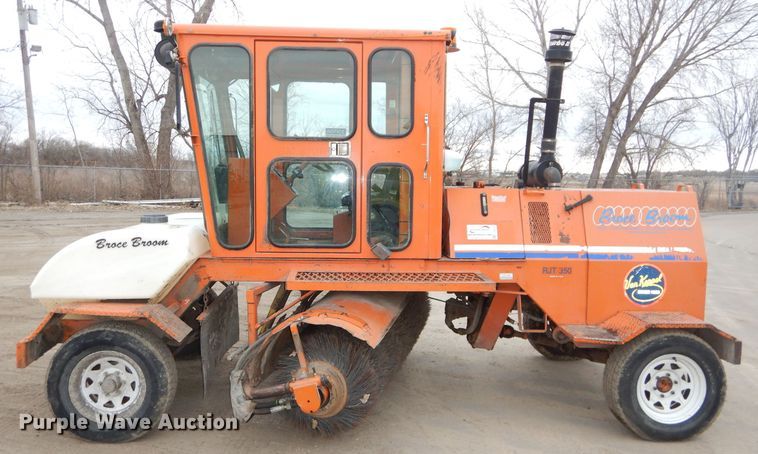 image for item DH4331 Broce RJT350 broom